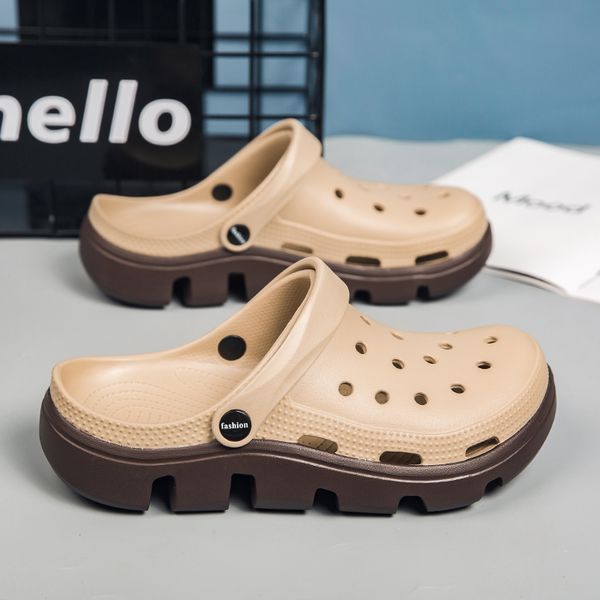 

classic slippers sandals beach slippers fashion casual comfortable non-slip perforated slippers for men's indoor and outdoor, Black