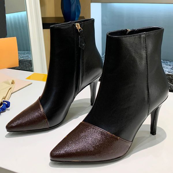 

the official website of same style womens boots uppers with brand logo highlights brand charm elegant and expensive comfortable fashion famo, Black