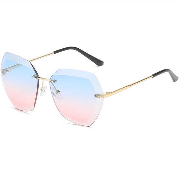 

sunglass2022 new fashion sunglasses trimming trend gradual color wear street glasses, White;black