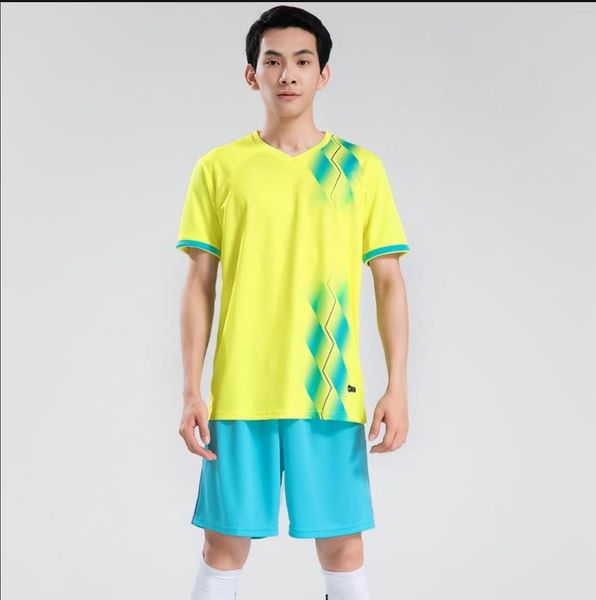 

19 real madrid track and field training set football shirts in 2023, Black