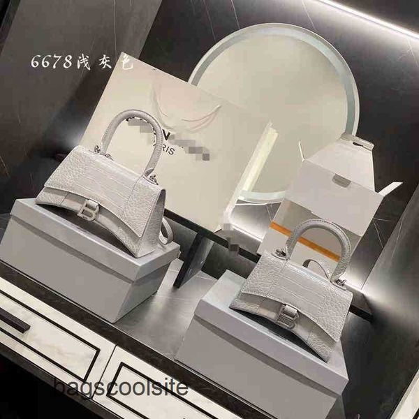 

bag messenger 22s handbag designer bags single cowhide balencaigass hourglass shaped shoulder crocodile pa mxvu