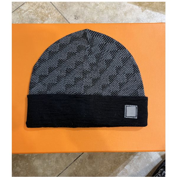 

23ww hat fashion mens designers bonnet winter beanie knitted wool hat plus velvet cap skullies thicker mask fringe beanies hats 55566, Blue;gray
