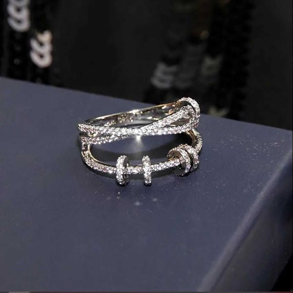 

2022 newluxurys desingers ring index finger rings female fashion personality ins trendy niche design time to run internet celebrity ring ele, Silver