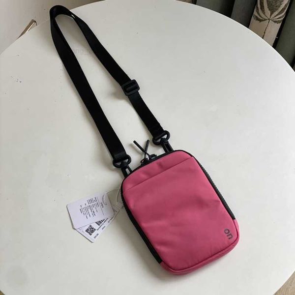 

outdoor bags ll yoga wasitbag sports shoulder crossbody multi-function bag mobil000