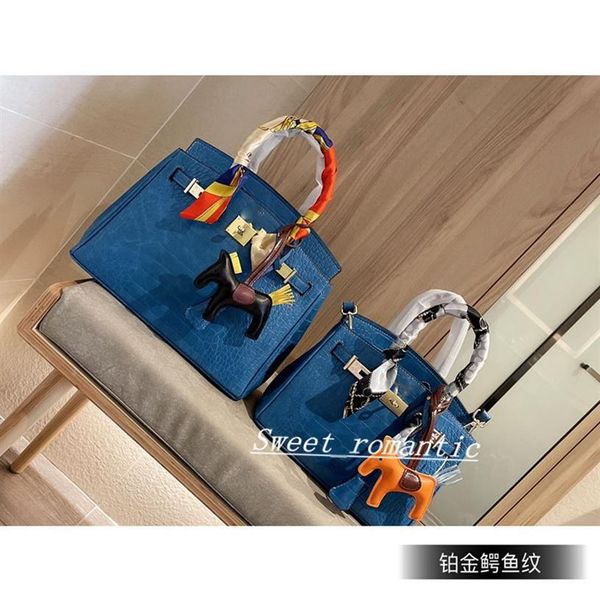 

2021designer women handbags shoulder styles bags designer luxury purses totes genuine leather lady handle cross body bag243k, Black