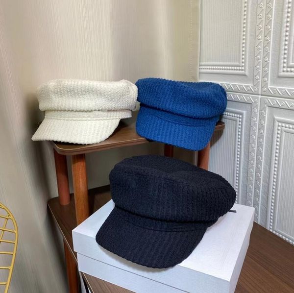 

tricolor simple autumn berets women new style designers army caps luxury leisure peaked cap women's temperament vacation designer hat, Blue;gray