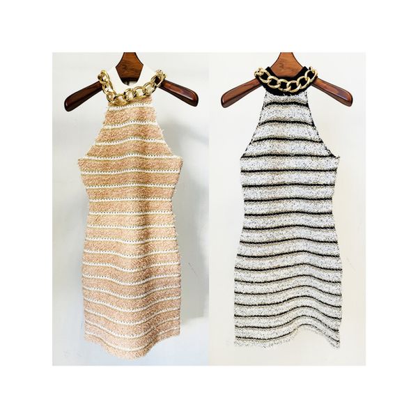 

high-quality star with the same sleeveless knitting dress with metal chain decoration, Black