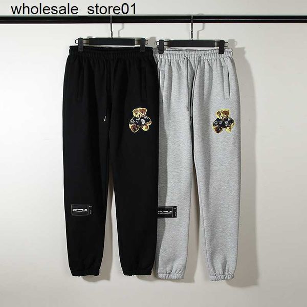 

men's pants designer winter we11done style embroidery teddy bear casual sports plush trousers men women pants, Black