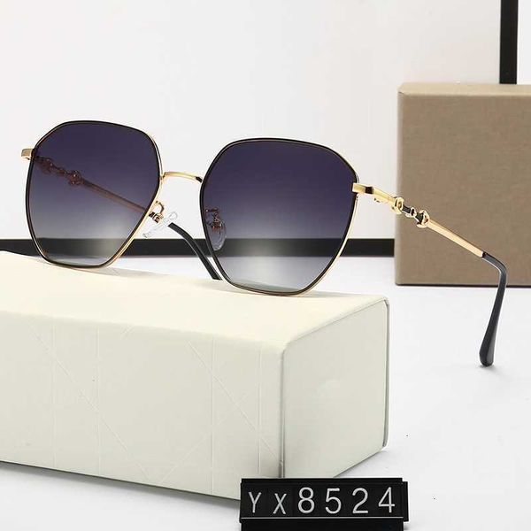 

womens big frame sunglasses 8524 round oversized glasses large european and american personality mans street beach antirflection fashion, White;black