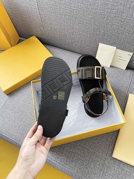 

luxury designer leather ladies sandals summer flat shoes fashion beach women slippers letter drag slides flip flops for women ladies 0702, Black