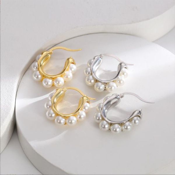 

2022 new charm korean fashion european and n retro french u-shaped earrings female celebrity temperament palace wind earrings tide tie-in ac, Golden