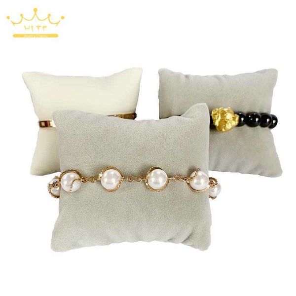 

jewelry boxes hand display pillow bracelet stand mini storage l221021, Black;white