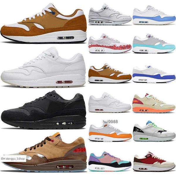 

running shoes university sneakers zapatos shoe triple black anniversary red royal orange obsidian aqua jewel 2022 max 1 patta wa air nks