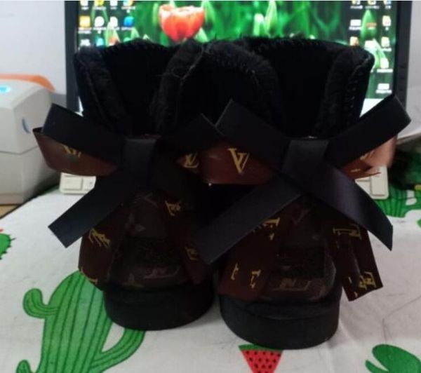 

sell aus classic warm boots l bow u short women snow boots soft comfortable sheepskin keep warm plush boots with card dustbag beautiful gift, Black