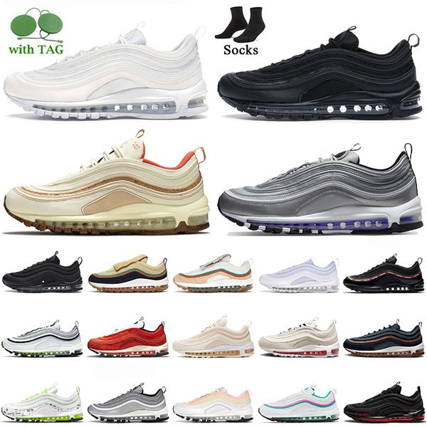 

mens women outdoor sports running shoes cork obsidian triple black white silver bullet golf nrg first use guava ice reflective logo undefeat