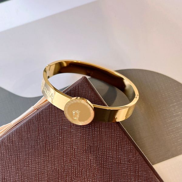 

charming head bangle 18k gold plated luxury wealth men and women design bracelet designer style party travel wear european american fashion, Black