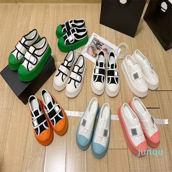 

designer chaussures mens running shoes classic black red white sports trainer surface cushion breathable men sneakers