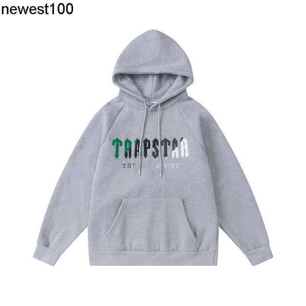 

men's tracksuits designer current fashion brand trapstar autumn plush sweater green black gray white gradient color contrast hoodie emb