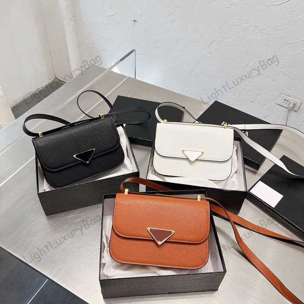 

fashion shoulder designer leather subaxillary bag light luxury exquisite crossbody for women classic famous brand shopping purses220209