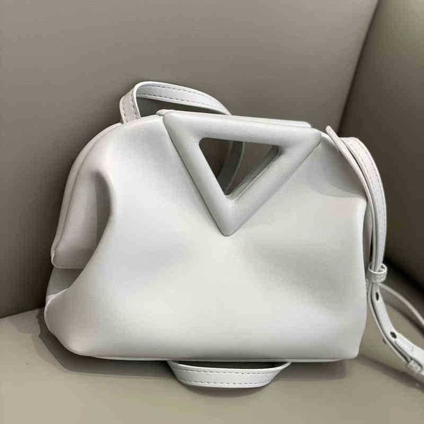 

designer fashion bottess bag venetas woman inverted triangle portable clip candy cloud single shoulder diagonal cross hand have logo