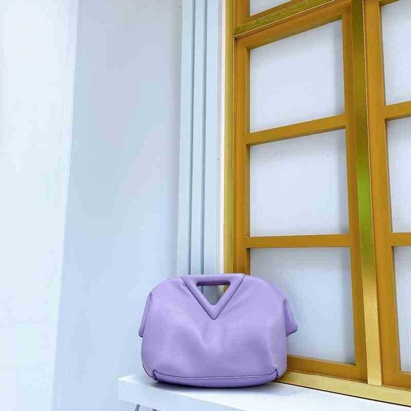 

designer fashion bottess bag venetas candy cloud soft leather wrinkled small 2022 single shoulder mess 106l have logo