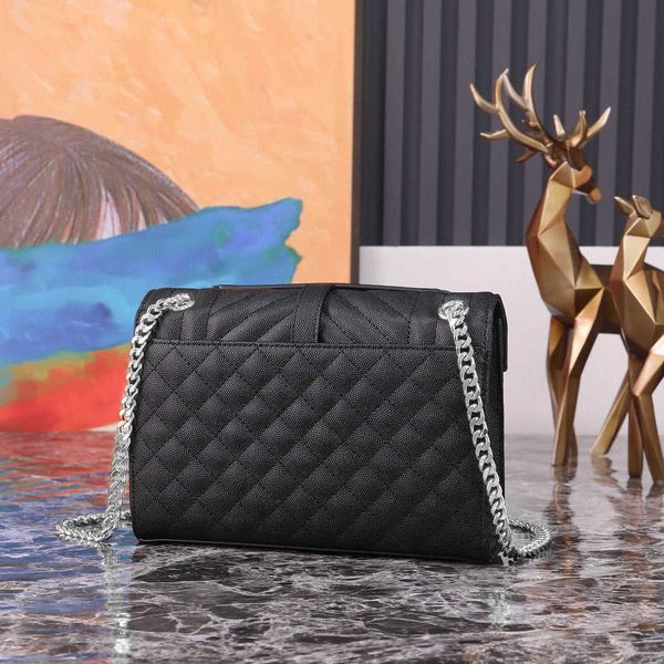 

new real leather caviar cowhide ladies bag diamond chain small square fragrance fashion hand metal hand