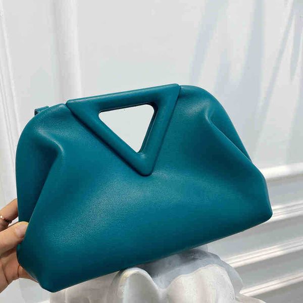 

designer fashion bottess bag venetas hand s venetas 2022 cloud inverted triangle real leather ins the same clip candy color portable one sho