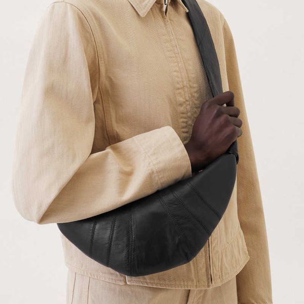 

clutch bags classic croissant for women sheepskin famous brand horn design woman's crossbody handbags knot pleated dumpling chest bag 2