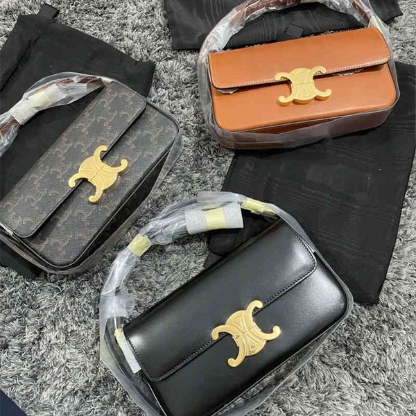 

2022 new fashion lisa same style triumphal arch armpit bag female summer single shoulder hand leather french stick small square