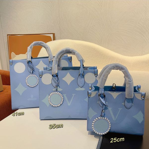 

luxury designer bags womens handbag leather shoulder bag classic crossbody macaroon clash bag 3 sizes 3 colors fashion party holiday gift q