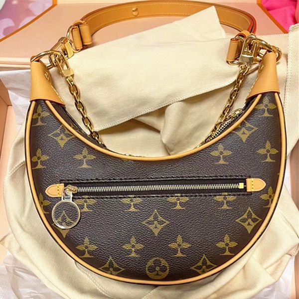 

luxury loop half moon tote crossbody bag leather pochette m81098 7a quality clutch handbag designer women's mens two shoulder straps me