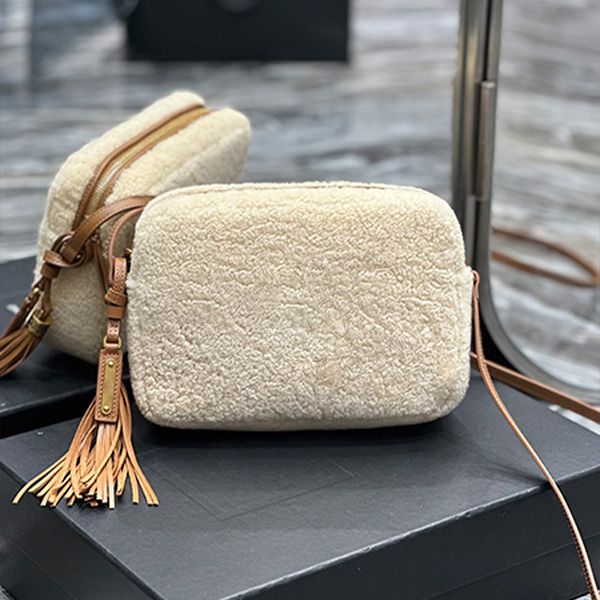

fw new lambs wool bag chain envelope woolen small furry camera bags designer shoulder corssbody bag cover women's handbags christmas