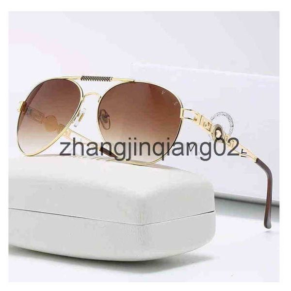 

designer versage sunglass cycle luxurious fashion eyewear woman mens new metal toad anti glare driving mirror summer winter medussa sun glas, White;black