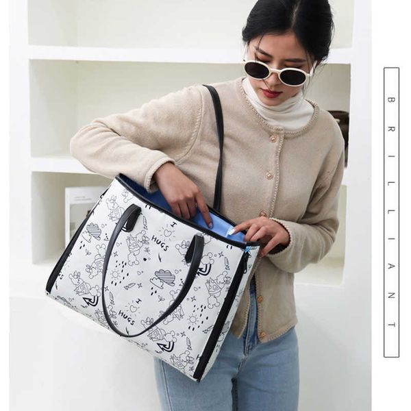 

diaper bags new baby space figure maternity fashion one shoulder messenger ladies tote bottle for mom t221024
