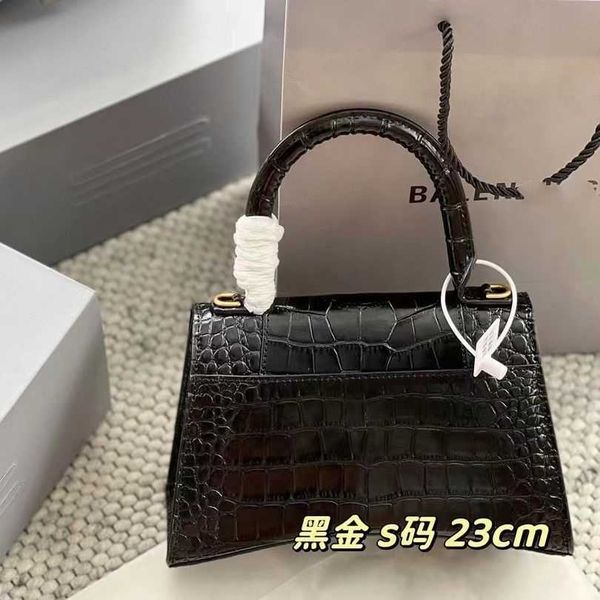 

designer luxury womens bag balencigas handbag b-shaped paris single shoulder messenger fashion square gift shoulder oblique span versatile h