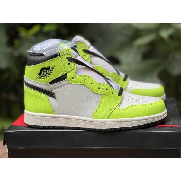 

shoes brand 1 high og volt black sail cracked leather sneakers men women sports