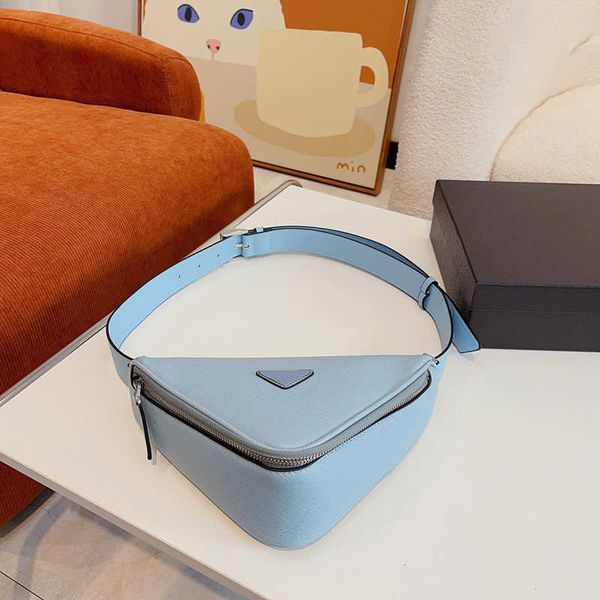 

the tote bag leather luxurys handbag designer bag fashion solid color shoulder underarm women shopper triangle totes bags 221024