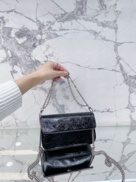 

tz first layer of cowhide luxury designer bags silver chain flap bag fashion handbags classic black crossbody bags outdoor sacoche women sma