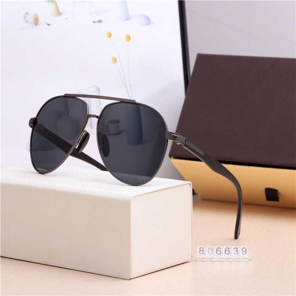 

fashion men's and women's fashion sunglasses anti ultraviolet polarized square eyewear anti-reflective galsses spectacles with box, White;black