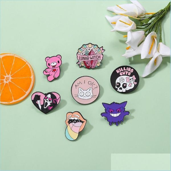 

pins brooches skl heart pink bear brooch alloy round cat letters lapel pins animal monster enamel cor badges for backpack swe dht34, Gray