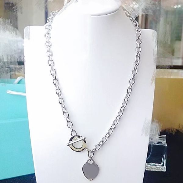 

european and american classic bracelet necklace set t letter peach heart designer couple jewelry gift 316l stainless steel factory wholesale, Silver