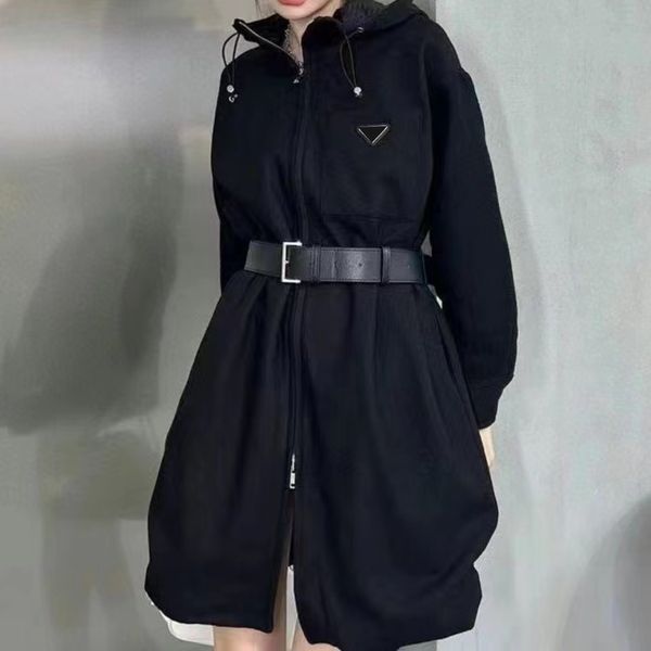 

autumn womens trench coats designer luxury women windbreaker body letter print jacket loose belt coat female casual long trenchs coat e85, Tan;black