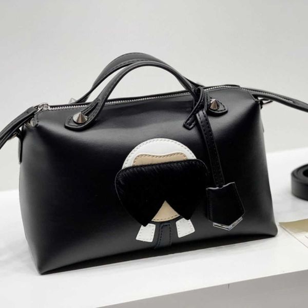 

women shoulder bag street fashion monster handbag travel bag purse 221025