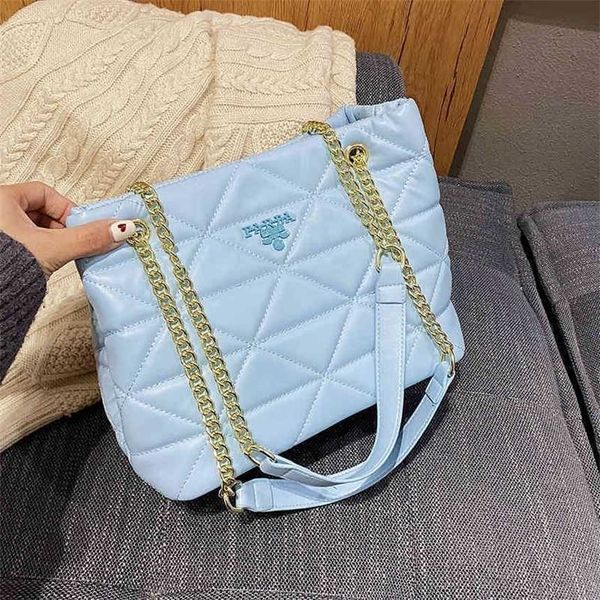 

factory online wholesale 50% off shoulder bags explosive models handbags lingge embroidered thread female trend large versatile bagec4x