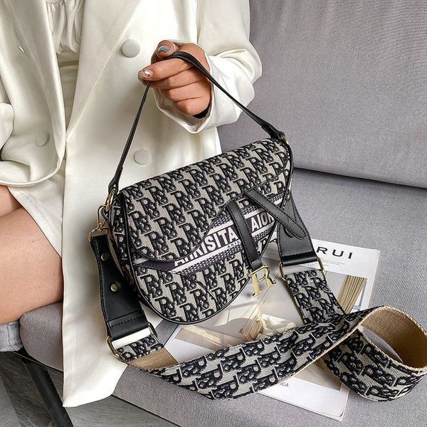 

2022 re-edition underarm clutch bag 2000 nylon leather shoulder bags women crossbody messenger handbag evening totes purse wholesale