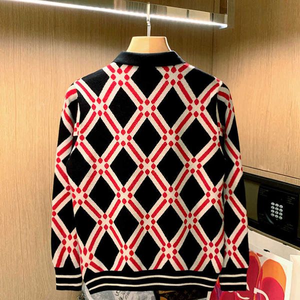 

bb winter men wool sweater burb designer knitted pullover coat mens polo shirt women warm sweaters casual lapel jacket, White;black