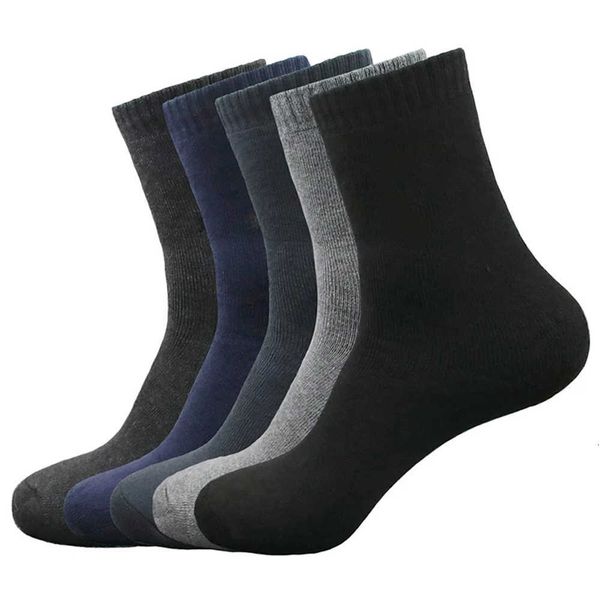 

5 pairs solid color cotton men business casual breathable spring winter warm male crew socks, Black