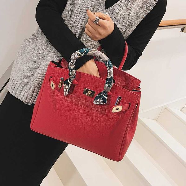 

designers handbags herme birkin bags bridal women 2023 new fashion handbag one shoulder messenger large capacity ayw