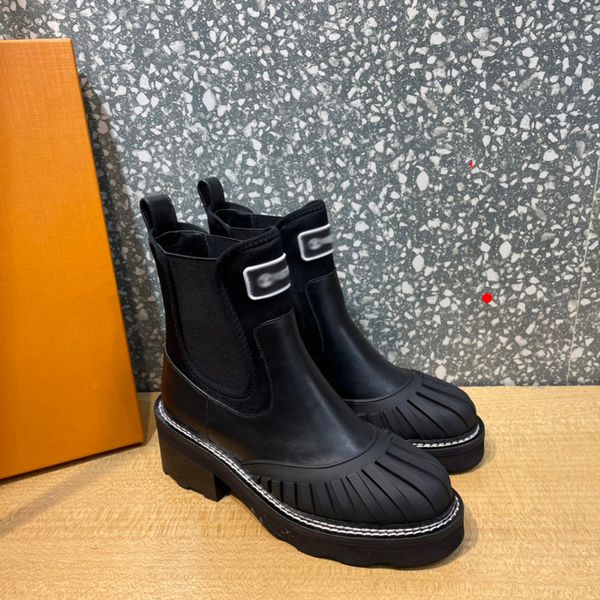 

with box 2023 women designer boots desert boot diamond bee embroidery stars leather medal coarse non-slip winter shoes size eu35-40 -k0027, Black