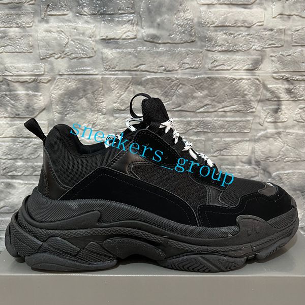 

2022 men woman shoe womens designer triple s trainer platform classic triples casual shoes paris triple-s 17fw old dad large increasing trip, Black